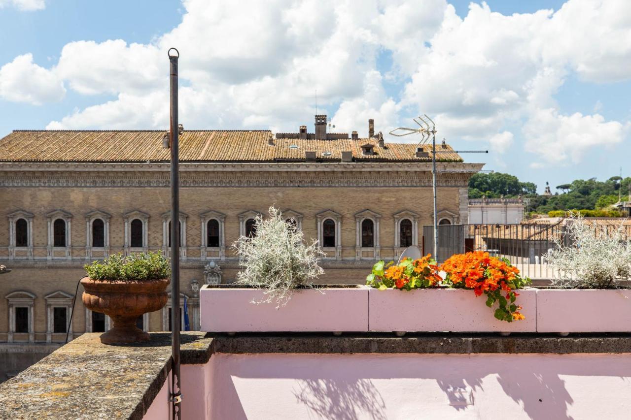 ローマIflat Penthouse In Campo De' Fioriアパートメント エクステリア 写真
