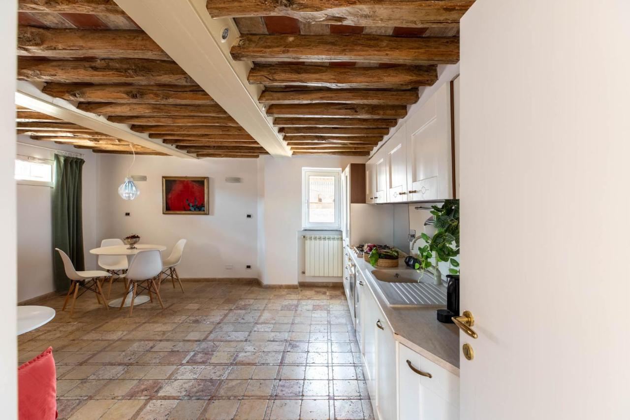 ローマIflat Penthouse In Campo De' Fioriアパートメント エクステリア 写真